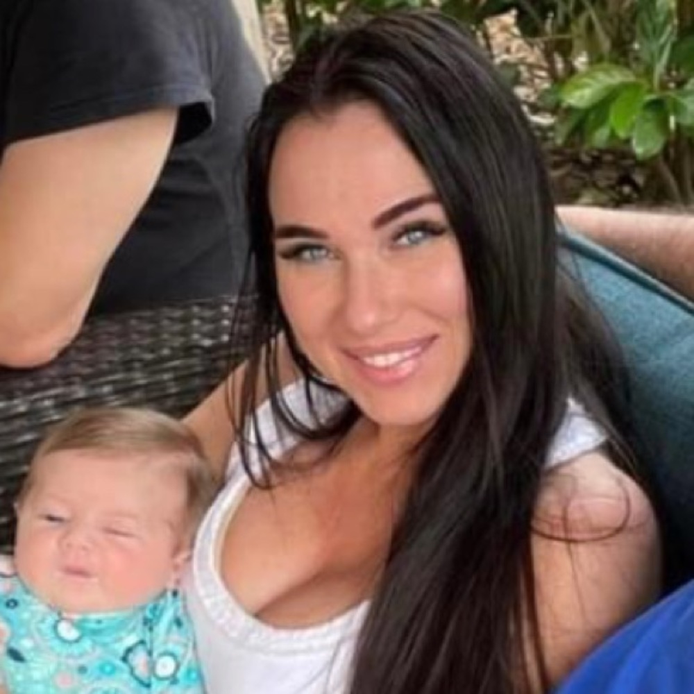 Meet your Posher, Tiffany